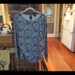 Talbots tee with rushing on side